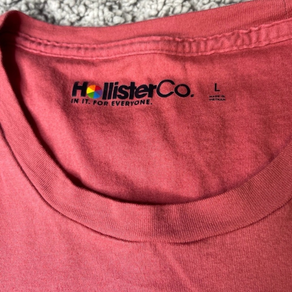 Hollister Women's Long Sleeve Pink Ombre Tee - Picture 2 of 6